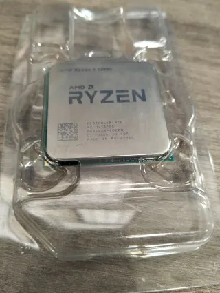 Procesador AMD Ryzen 3 3200G 3.6-4.0 GHz Quad-Core con Gráficos Vega 8