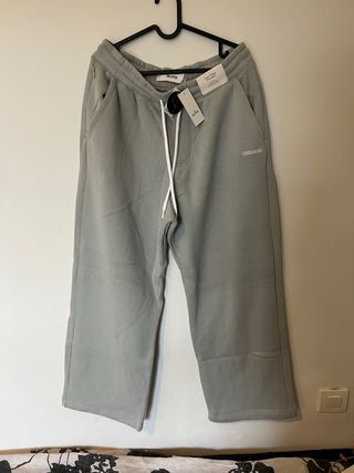 Pantalón Hollister oversize gris