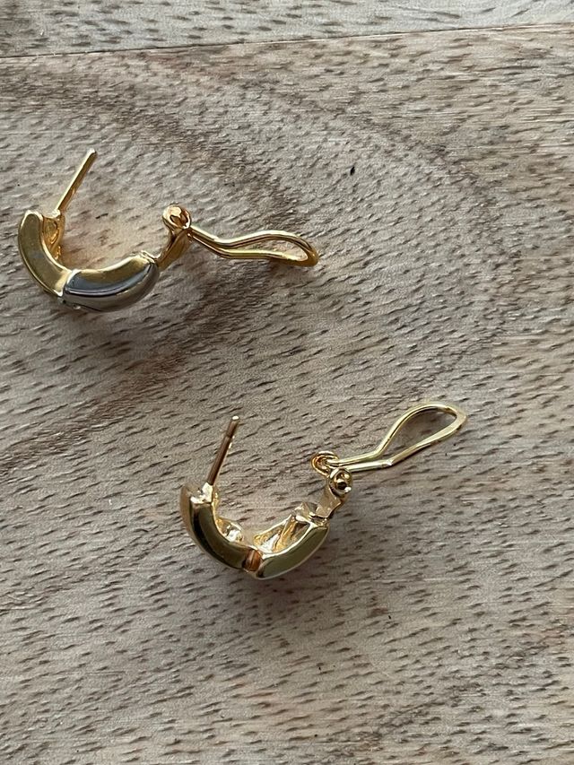 Pendientes dorados y plateados con circonita