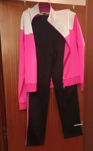 Conjunto deportivo chándal mujer