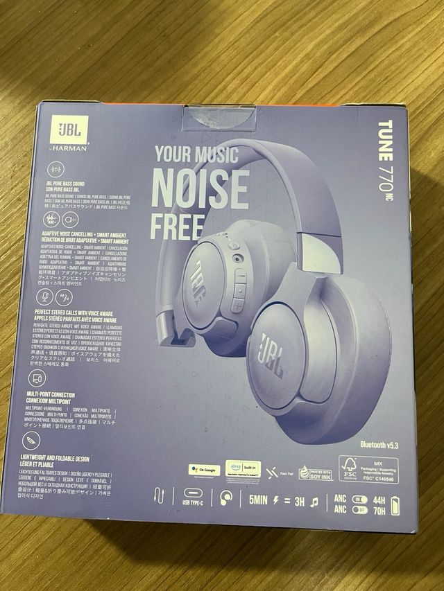 Nuovi auricolari JBL Tune 770NC Viola