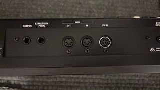 Teclado Roland V-Combo VR-09