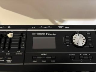 Teclado Roland V-Combo VR-09