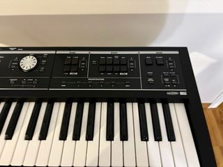 Teclado Roland V-Combo VR-09