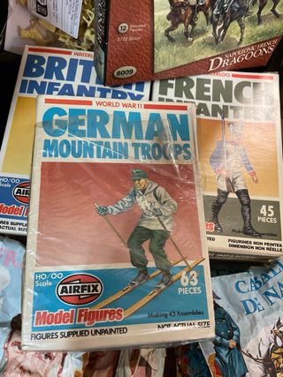 Lote miniaturas guerras con cajas. ESCI - Airfix