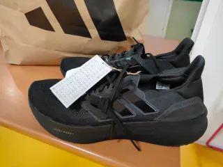 Zapatillas Adidas Ultraboost Light Negras 46.5