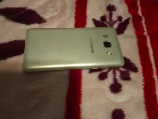 Samsung Galaxy J5 2016 Argento