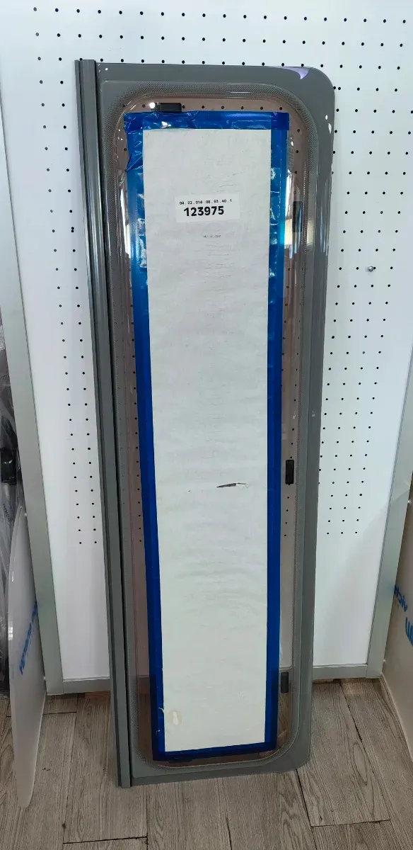 Ventana doble autocaravana Dethleffs 1200x300