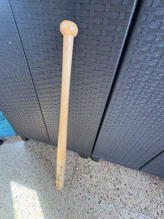 Bate de béisbol de madera