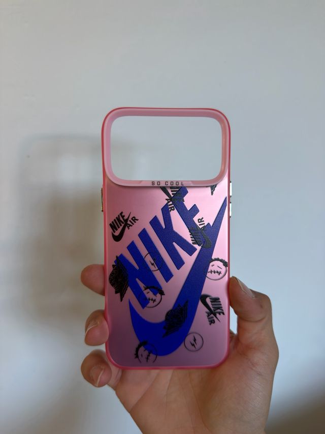 Funda Iphone 17 Pro Max Nike