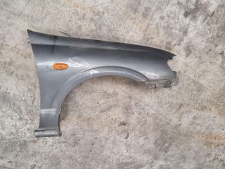 Aleta Derecha Nissan Almera N16 Gris