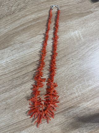 Collana corallo rosso frange
