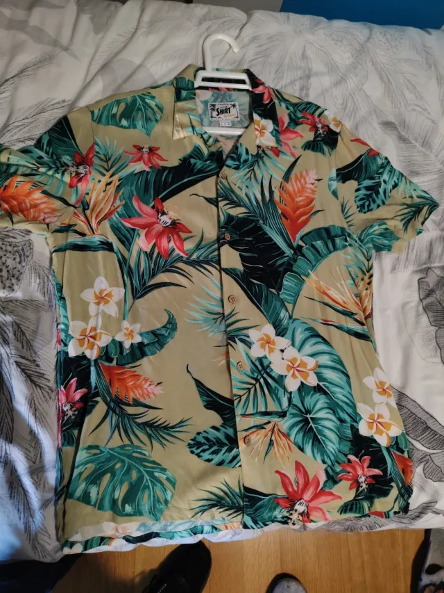 Camisa Hawaiana Flores Verdes