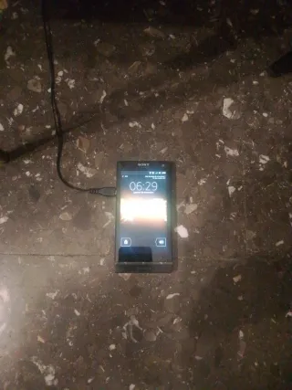 Sony Xperia Nero