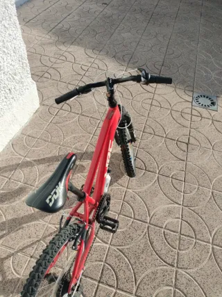 Bicicleta WRC Conor Invader 20