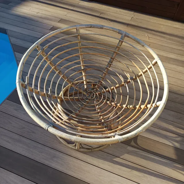 Poltrona Papasan in rattan con cuscino beige