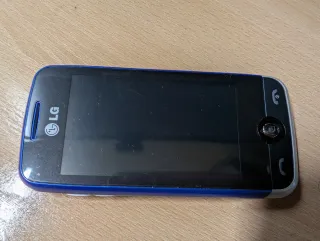 Telefono mobile LG GS290 blu senza Android