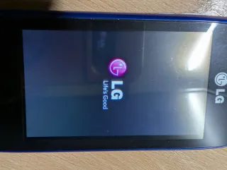 Telefono mobile LG GS290 blu senza Android