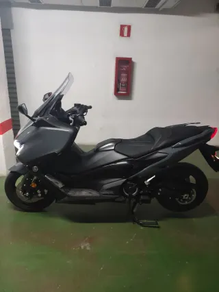 Yamaha TMAX 560 Tech MAX