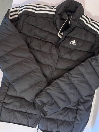 Chaqueta Adidas acolchada negra