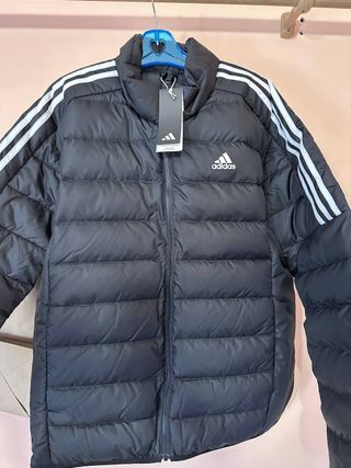Chaqueta Adidas acolchada negra