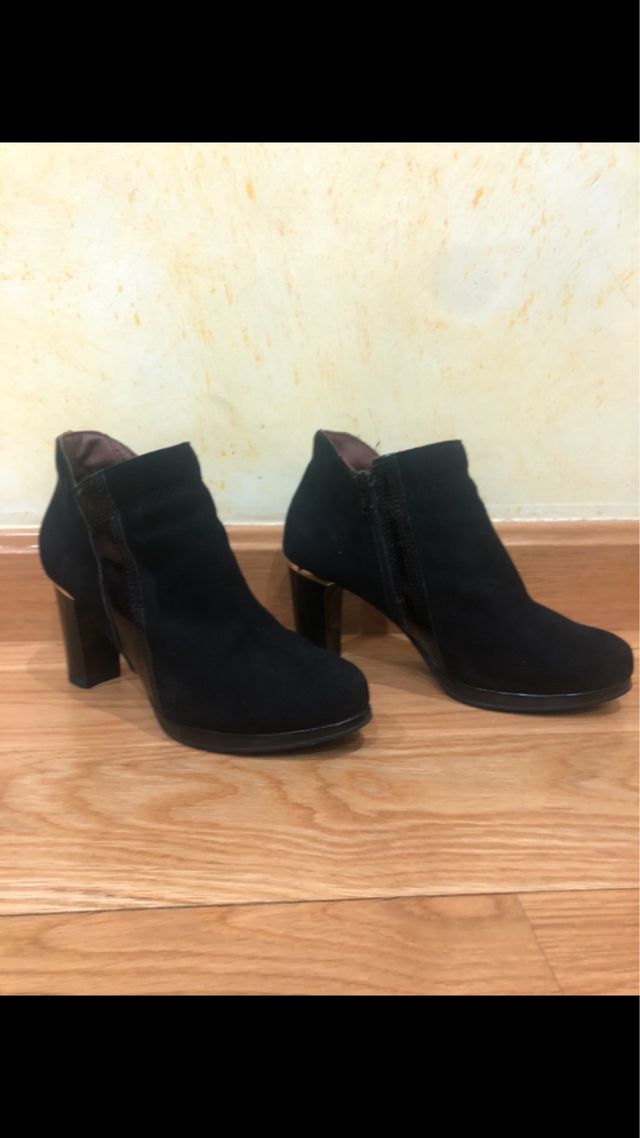 Botines Pitillos Piel Negros Talla 38