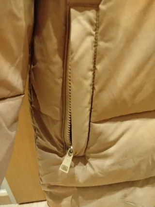 Plumífero Guess Marrón