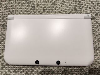 Nintendo 3DS XL Blanca Poco Uso