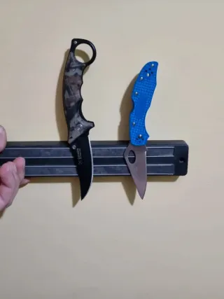 Barra magnetica porta coltelli