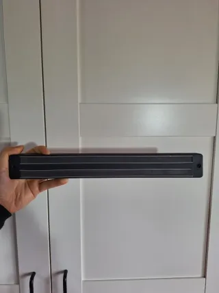 Barra magnetica porta coltelli