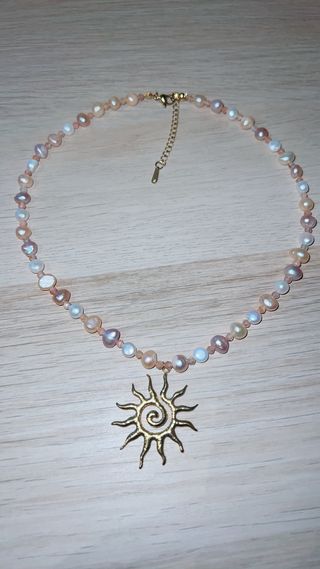 Collar perlas y sol acero dorado
