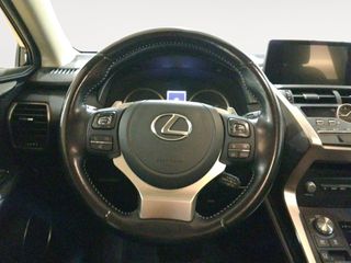 Lexus NX 300 h Business