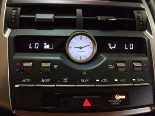 Lexus NX 300 h Business