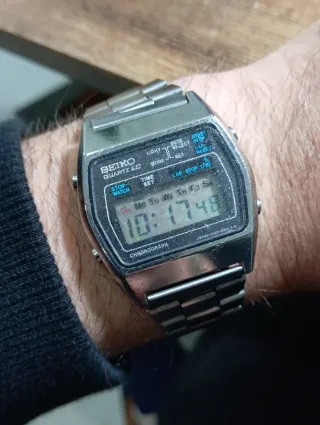 Reloj Seiko A128-5010 digital vintage.