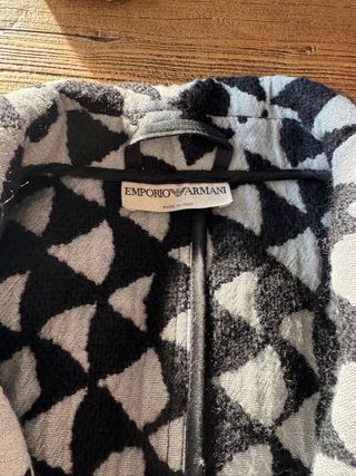 Abrigo Emporio Armani Gris y Negro