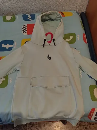 Sudadera con capucha Sonneti