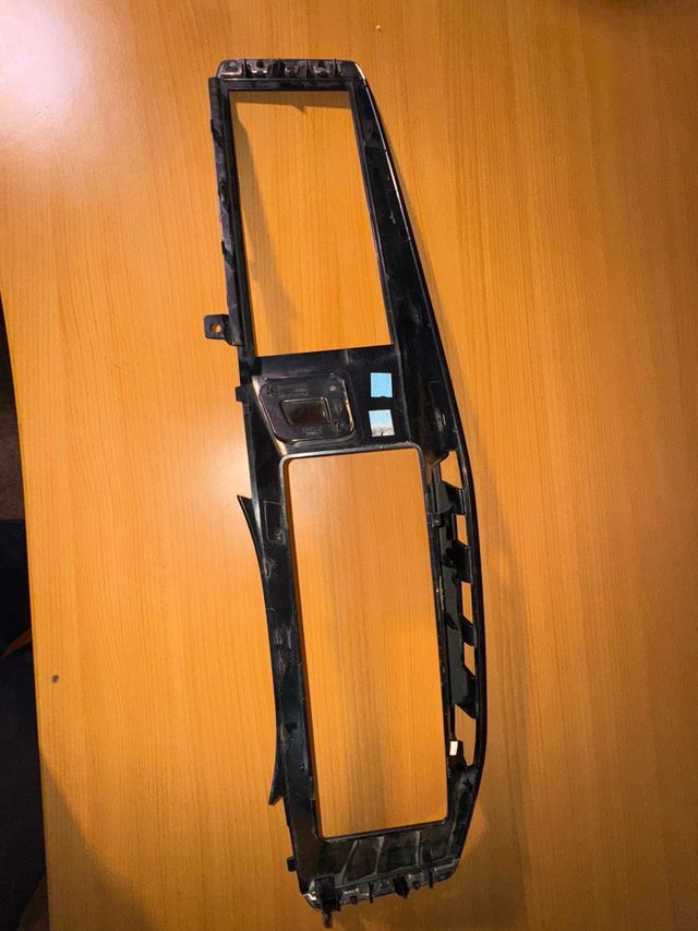 Opel Mokka B Moldura central del Panel 9835987280