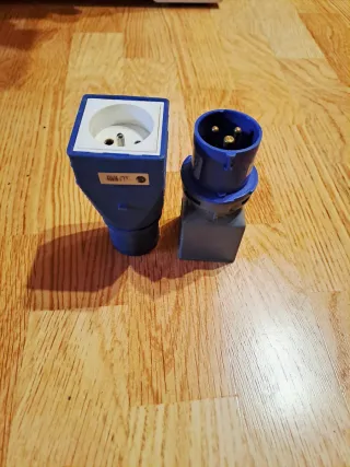 Adaptador Enchufe Azul y Gris 16A