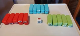 Juego de mesa Gusanitos Apilables T-Toca