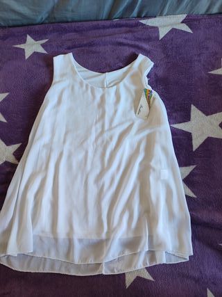 Blusa blanca sin mangas