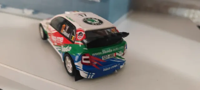Scalextric Skoda Fabia Rally