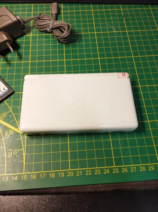 Nintendo DS Lite Blanca (LEER)