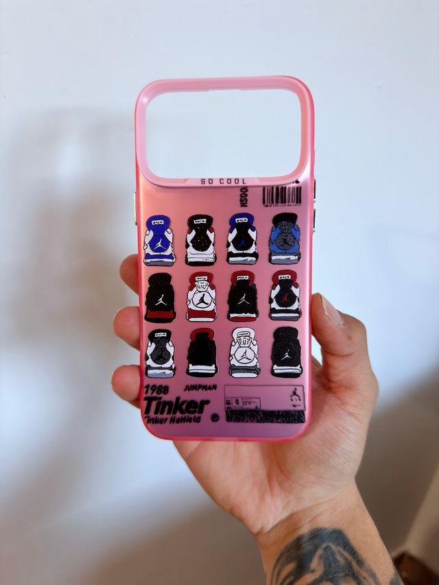 Funda Iphone 17 Pro Max Jordan