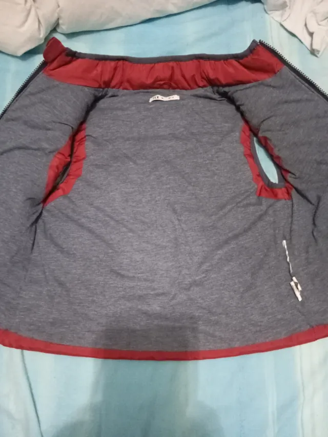 Chaleco rojo talla 6-7
