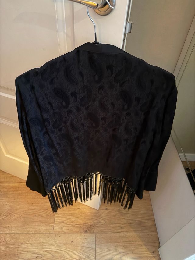 Kimono Zara negro con flecos talla única