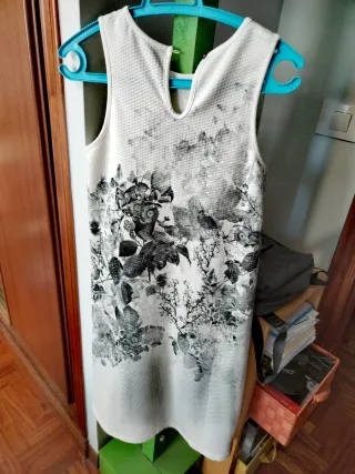 Vestido corto estampado floral