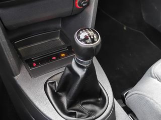 TOURAN SPORT 2.0 TDI CR 140 CV * 1 DUEÑO Y LIBRO *