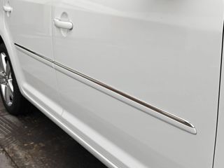 TOURAN SPORT 2.0 TDI CR 140 CV * 1 DUEÑO Y LIBRO *