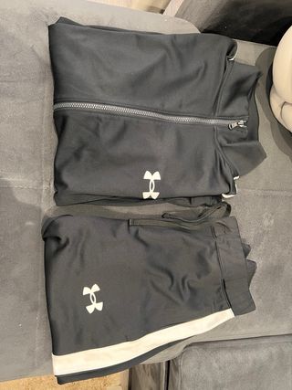 Chándal Under Armour Negro y Blanco