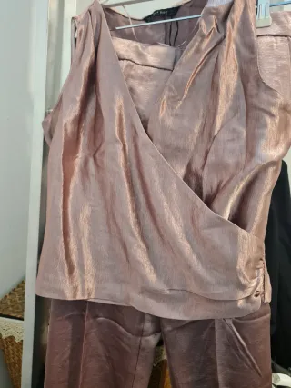 Conjunto Zara Basic chaleco y pantalón